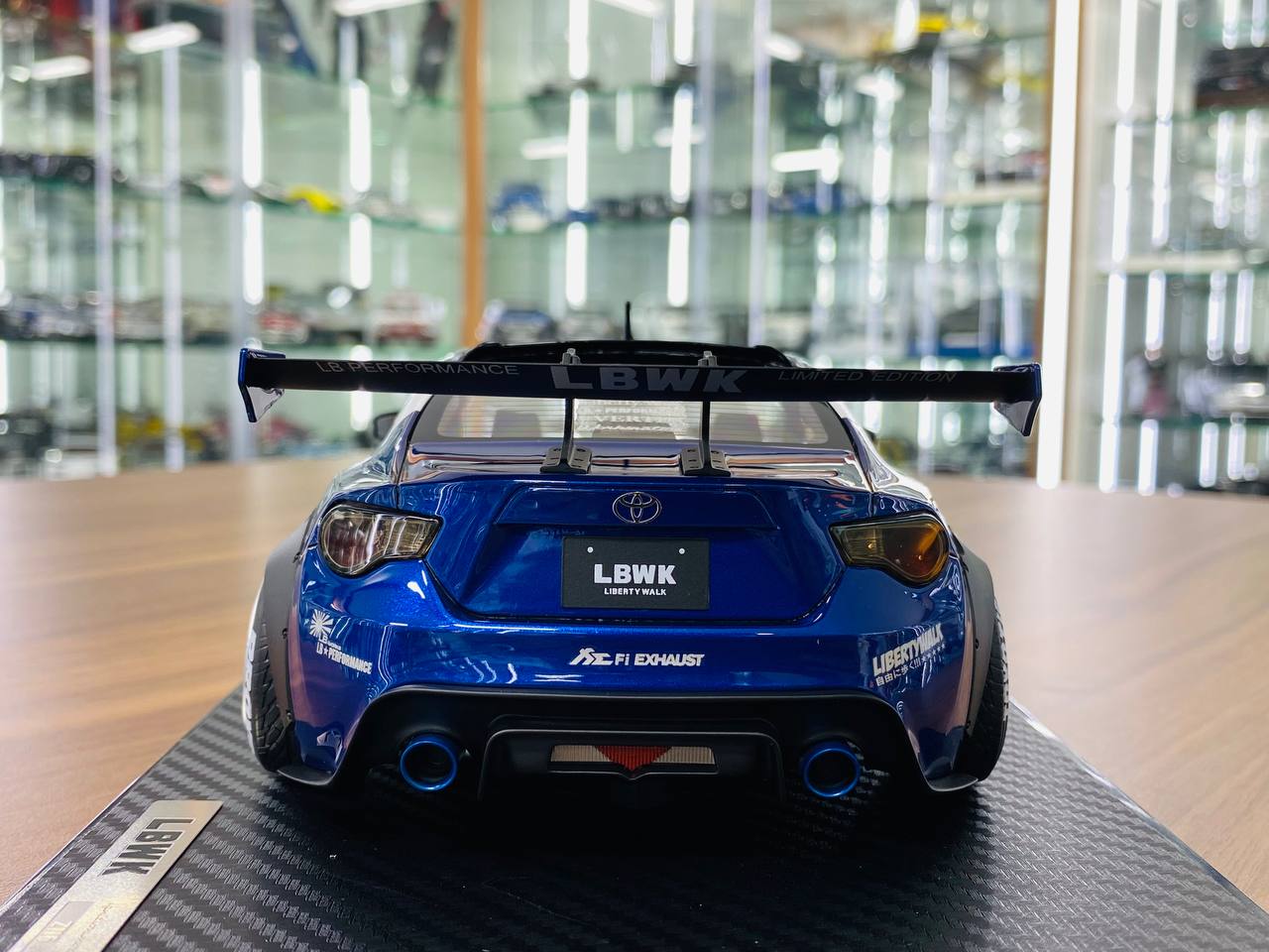 1/18 resin model Ignition Model  Toyota GT86 LBWK Blue