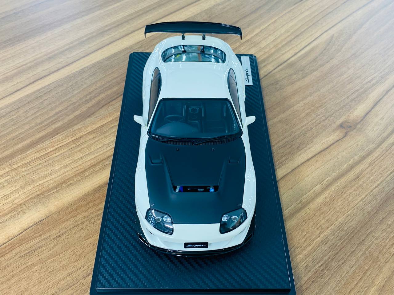 1/18 resin model  Ignition Model  Toyota Supra MK4 white/Black