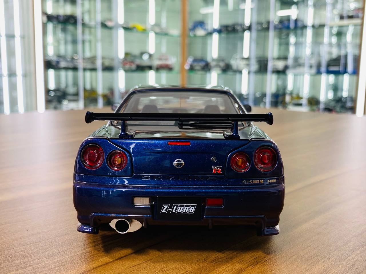 1/18 Diecast Model AUTOart Nissan GT-R R34 Z-tune Midnight purple