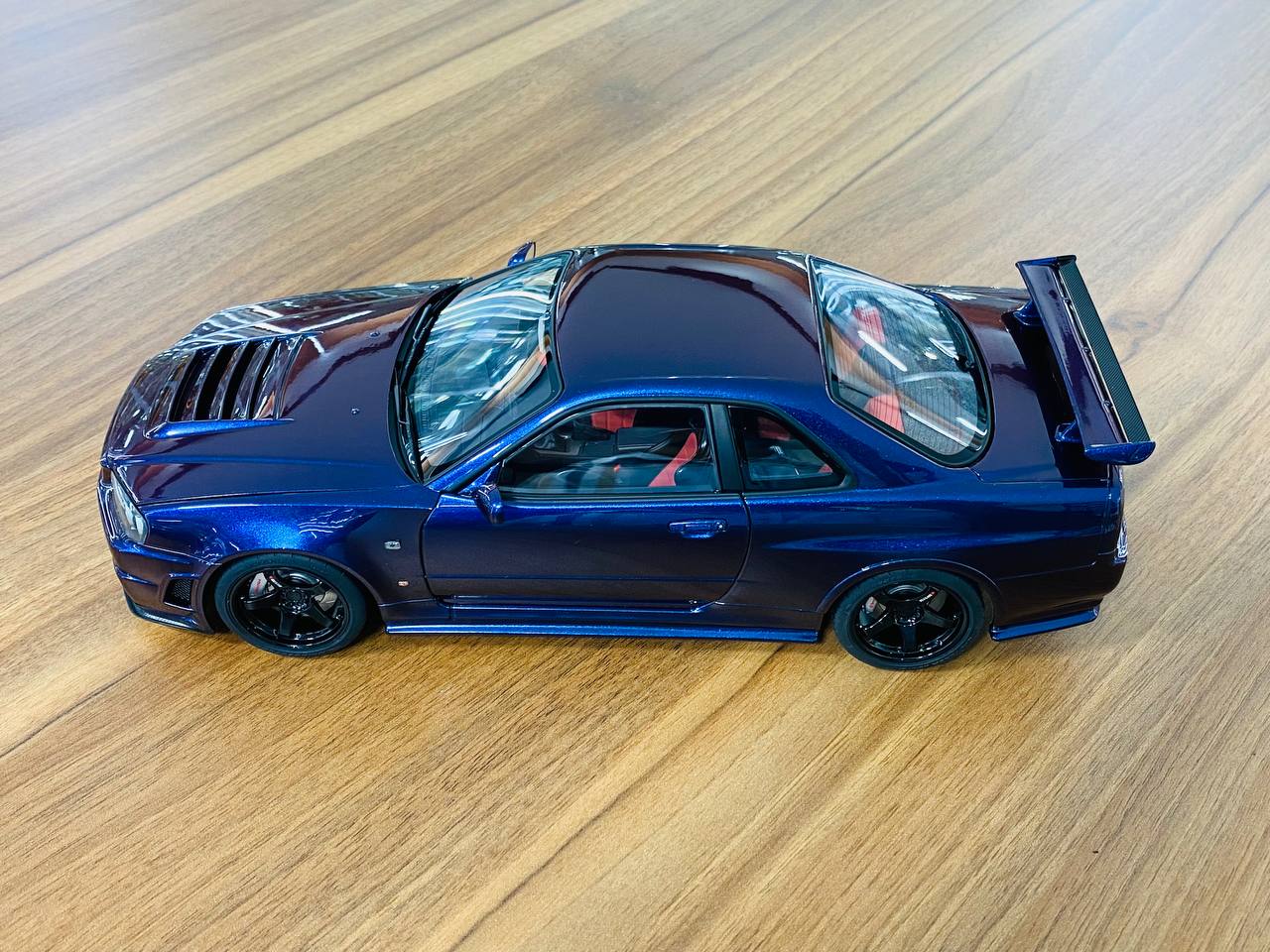 1/18 Diecast Model AUTOart Nissan GT-R R34 Z-tune Midnight purple
