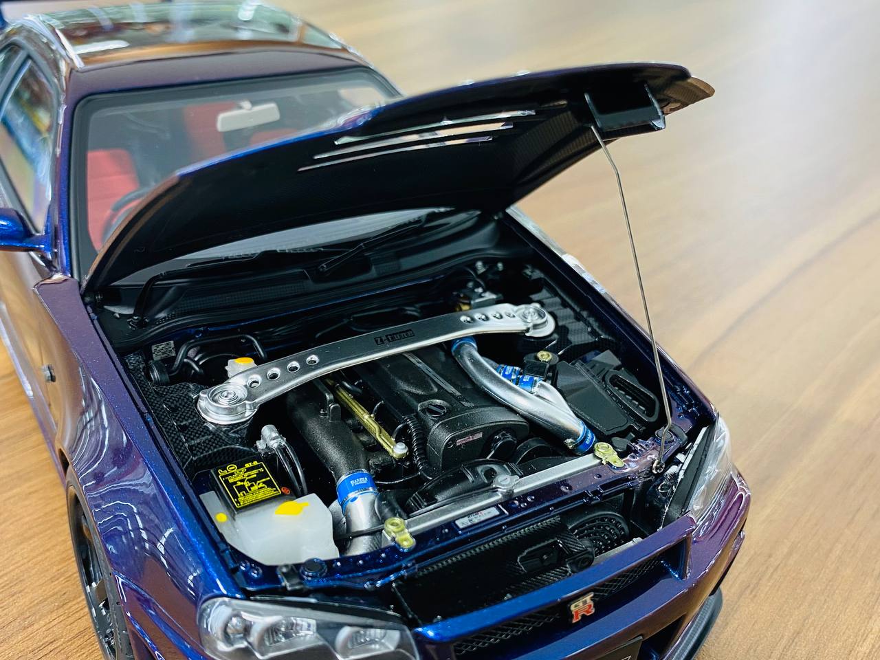 1/18 Diecast Model AUTOart Nissan GT-R R34 Z-tune Midnight purple