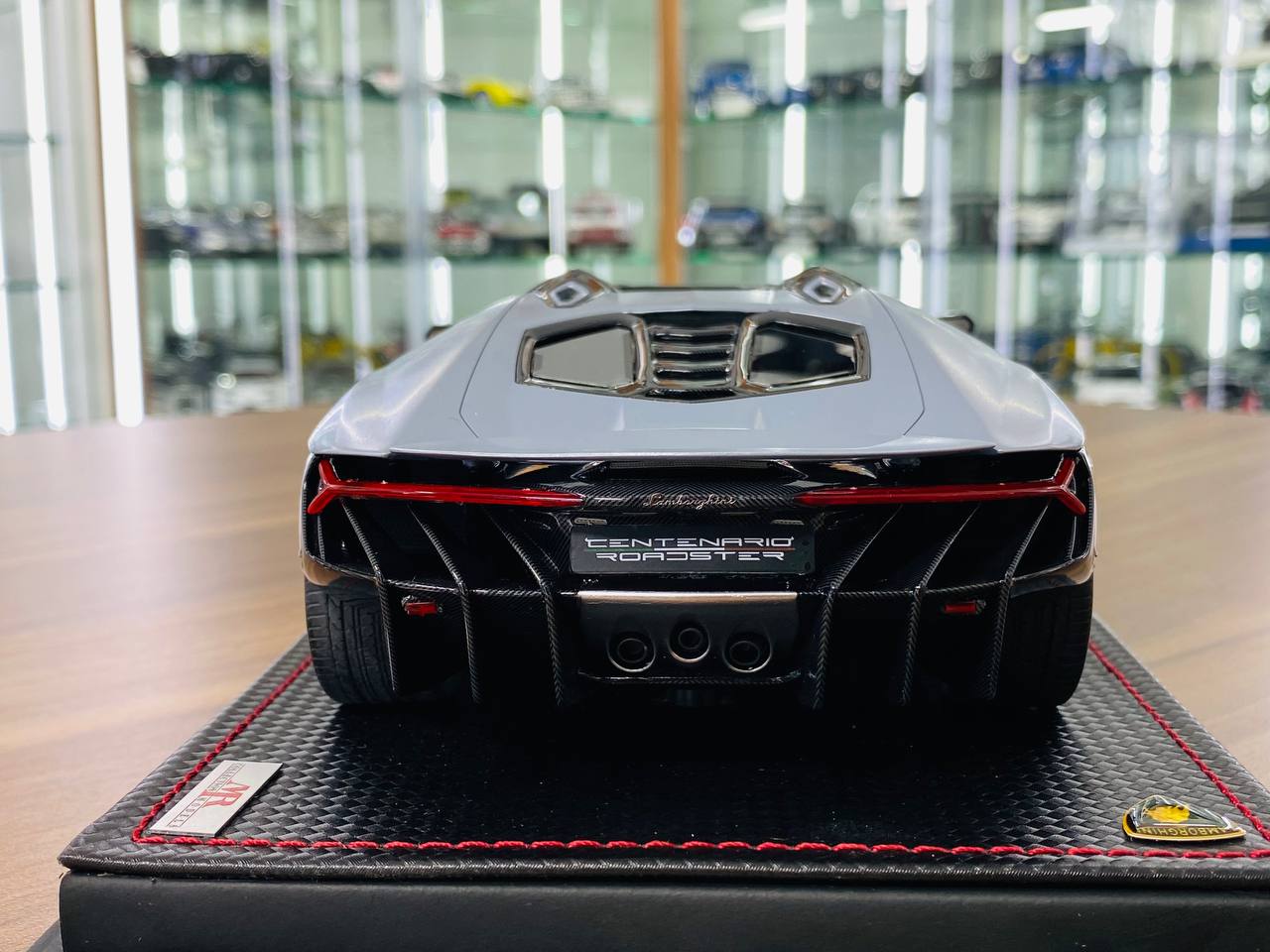 1/18 resin MR Collection Lamborghini Centanario Roadster argento Centanario (blue) Limited EditionEdition