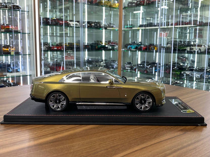 1/18 Resin DF Models Rolls Royce Spectre Gold Limited-28 pcs