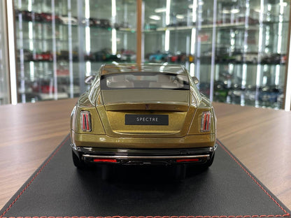 1/18 Resin DF Models Rolls Royce Spectre Gold Limited-28 pcs