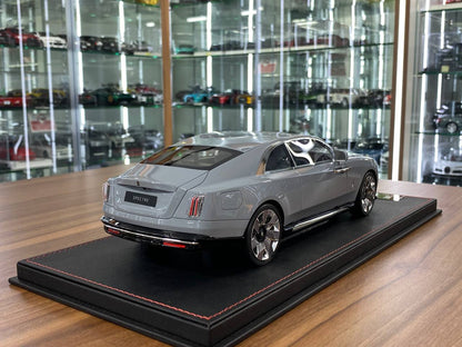 1/18 Resin DF Models Rolls Royce Spectre Gray Limited-32 pcs