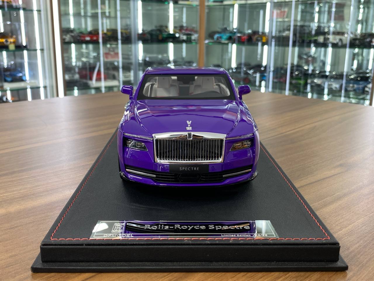 1/18 Resin DF Models Rolls Royce Spectre Purple Limited-28 pcs