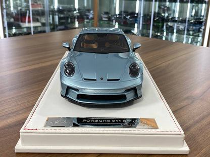 1/18 Resin IVY Models Porsche 911 S/T (992) Ice Blue / Gold Rim Limited-20 pcs