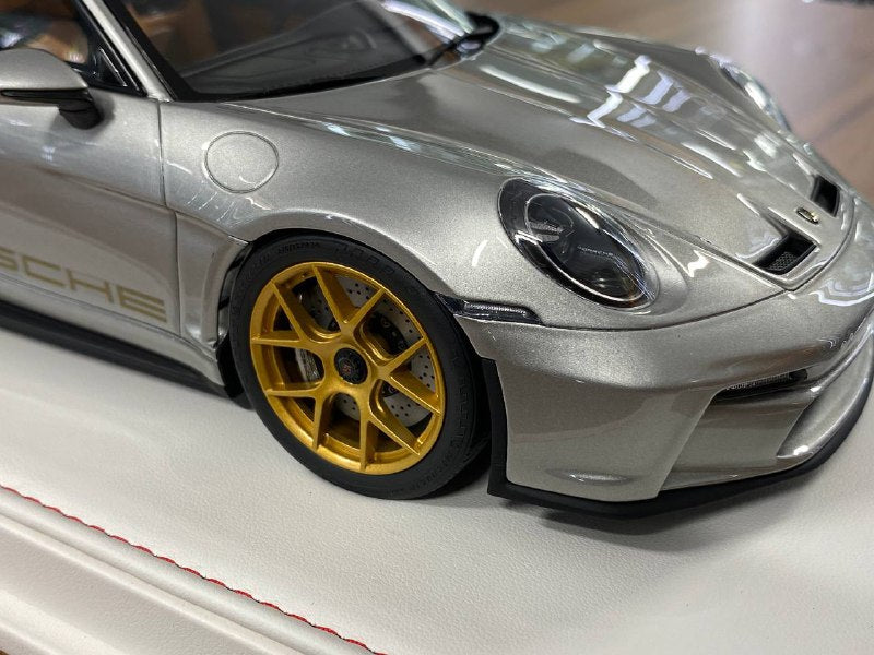 1/18 Resin IVY Models Porsche 911 S/T (992) Silver / Gold Rim Limited-20 pcs