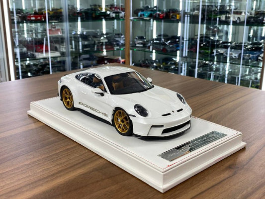 1/18 Resin IVY Models Porsche 911 S/T (992) White/ Gold Rim Limited-15 pcs