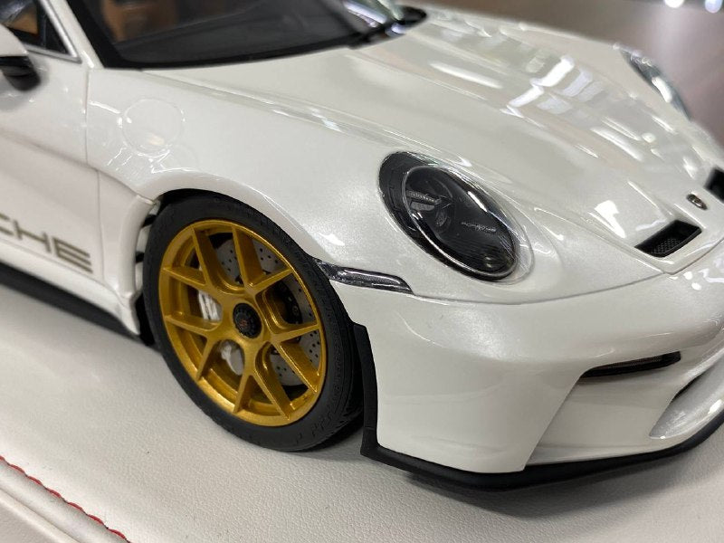 1/18 Resin IVY Models Porsche 911 S/T (992) White/ Gold Rim Limited-15 pcs