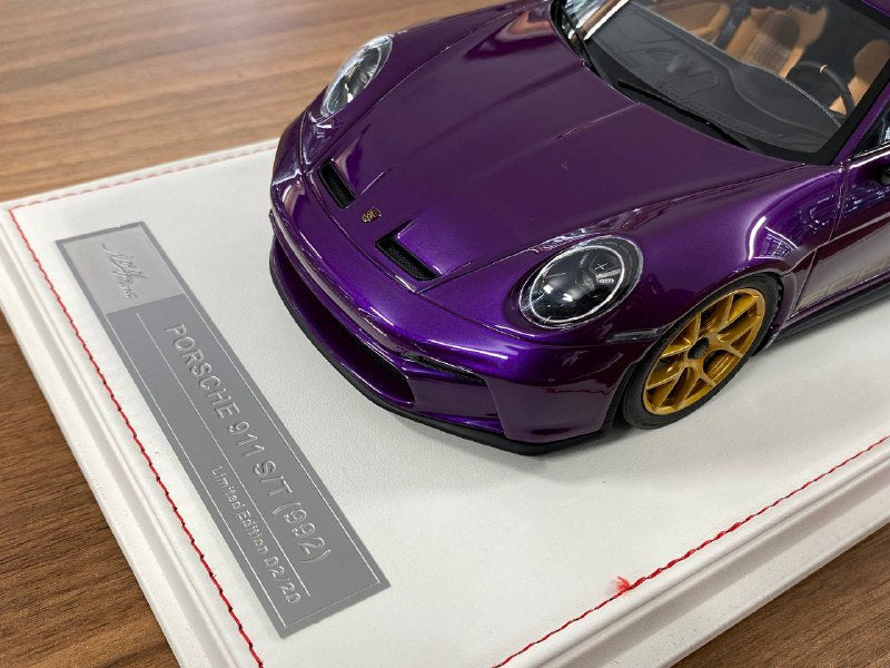 1/18 Resin IVY Models Porsche 911 S/T (992) Metallic Purple / Gold Rim Limited-15 pcs