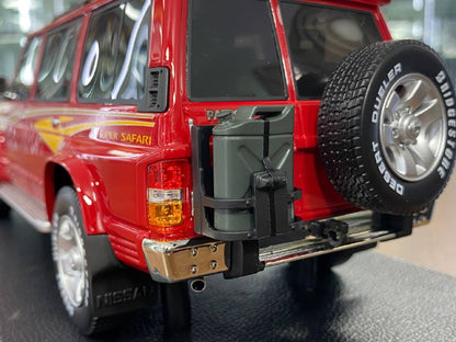1/18 Diecast Nissan Patrol Super Safari Y60 Red IVY Models Scale Model Car
