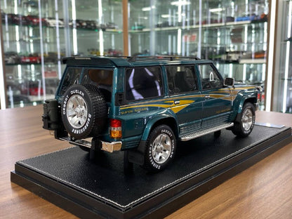1/18 Diecast Nissan Patrol Super Safari Y60 Green IVY Models Scale Model Car