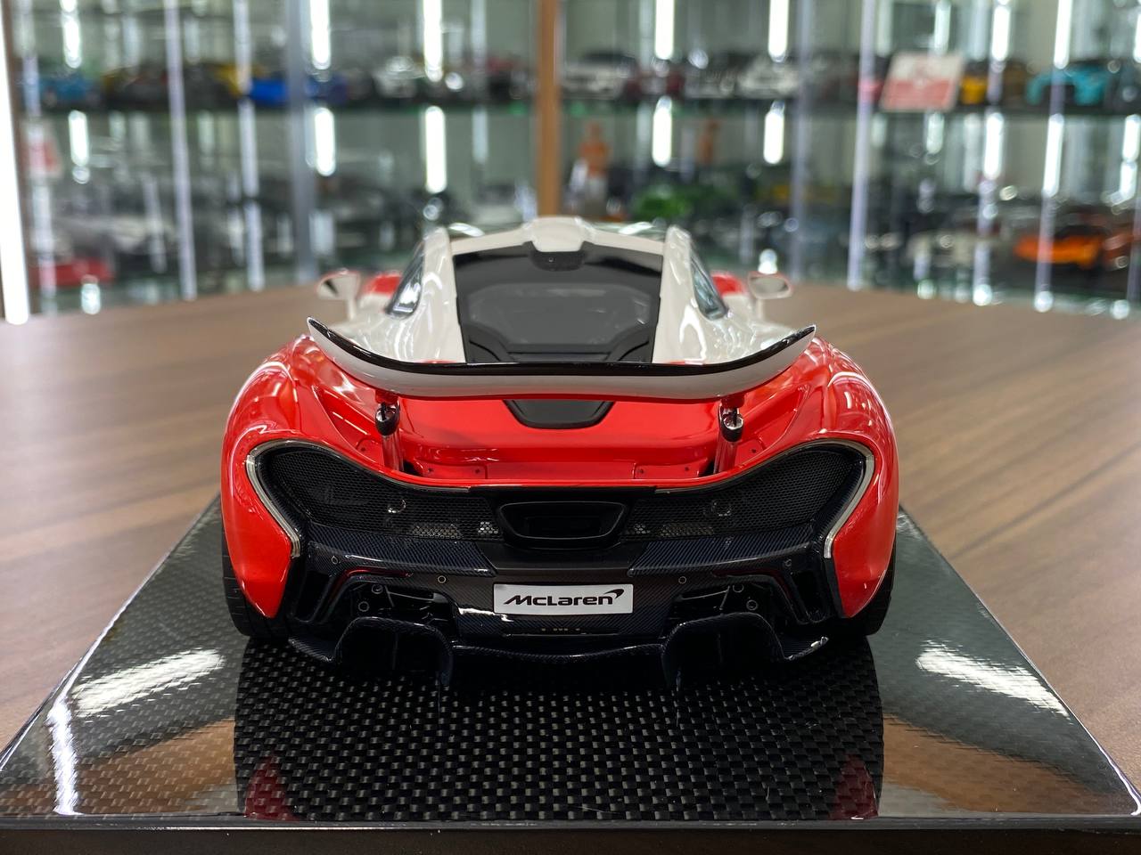 1/18 Resin McLaren P1 #12 Marlboro Edition by Davis & Giovanni – Limited 20 pcs