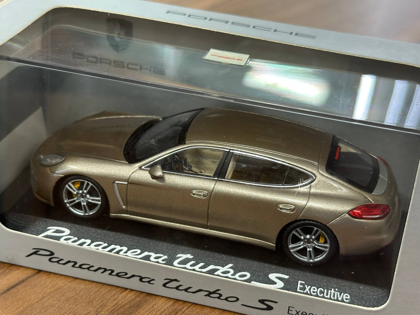 1/43 Diecast Model Porsche Panamera Turbo S Executive Gold (Porsche Official)