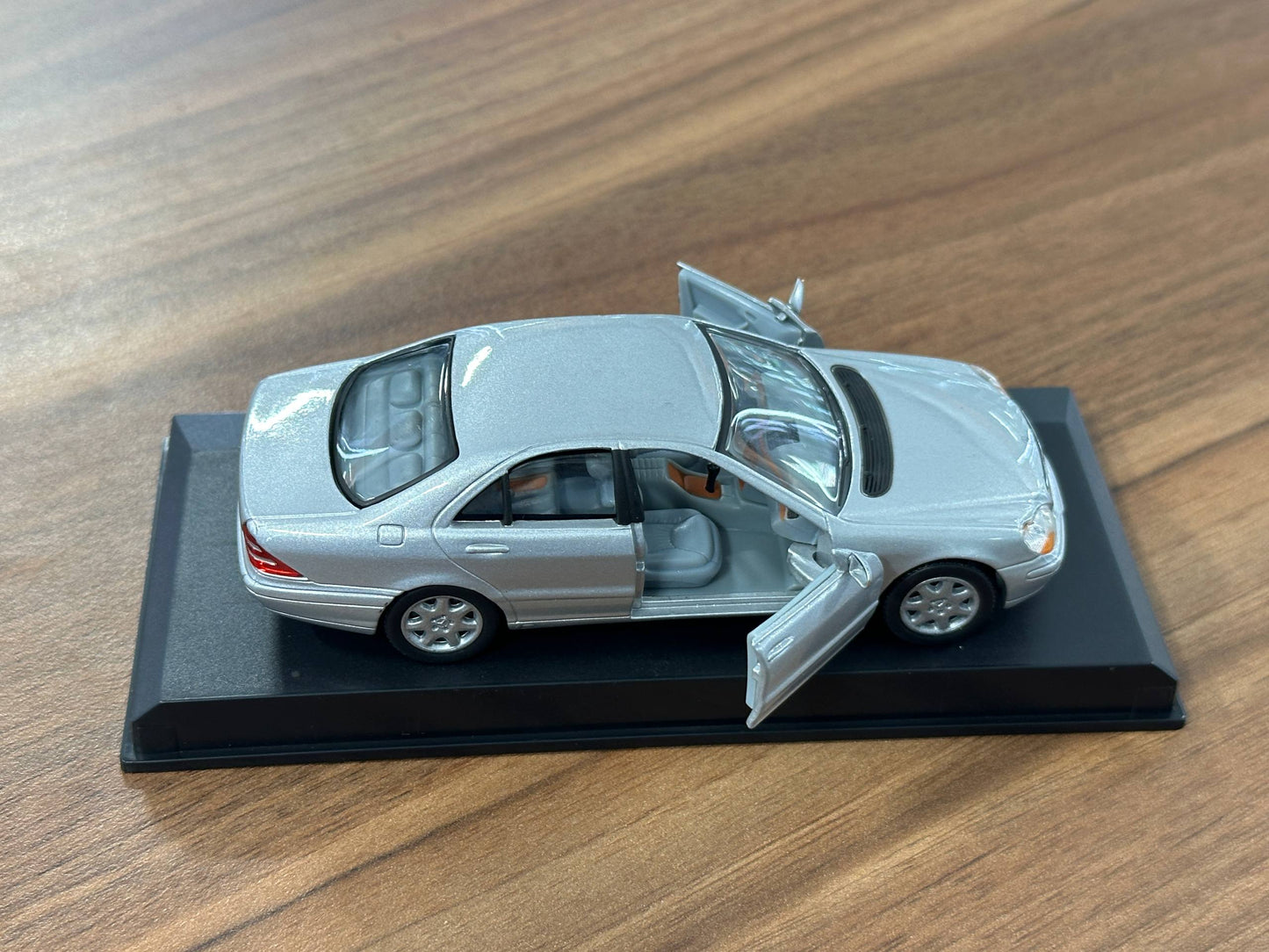 1/43 Diecast Mercedes Benz S Class (High Speed Model Collection)