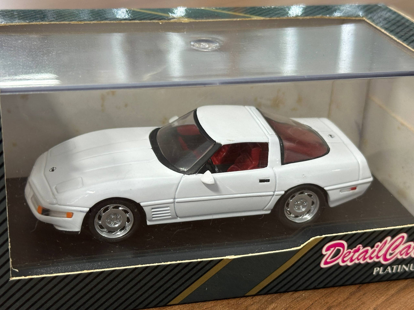 1/43 Diecast Chevrolet Corvette ZR1 Coupe White (Detail Cars Platinum)