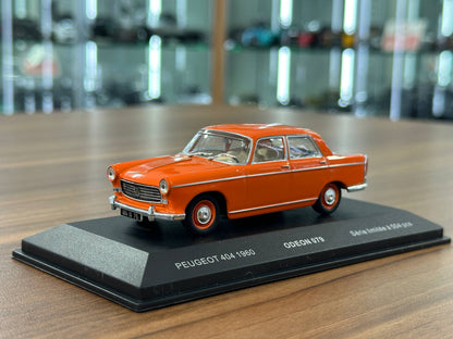 1/43 Diecast Peugeot 404 1960 Orange (ODEON)
