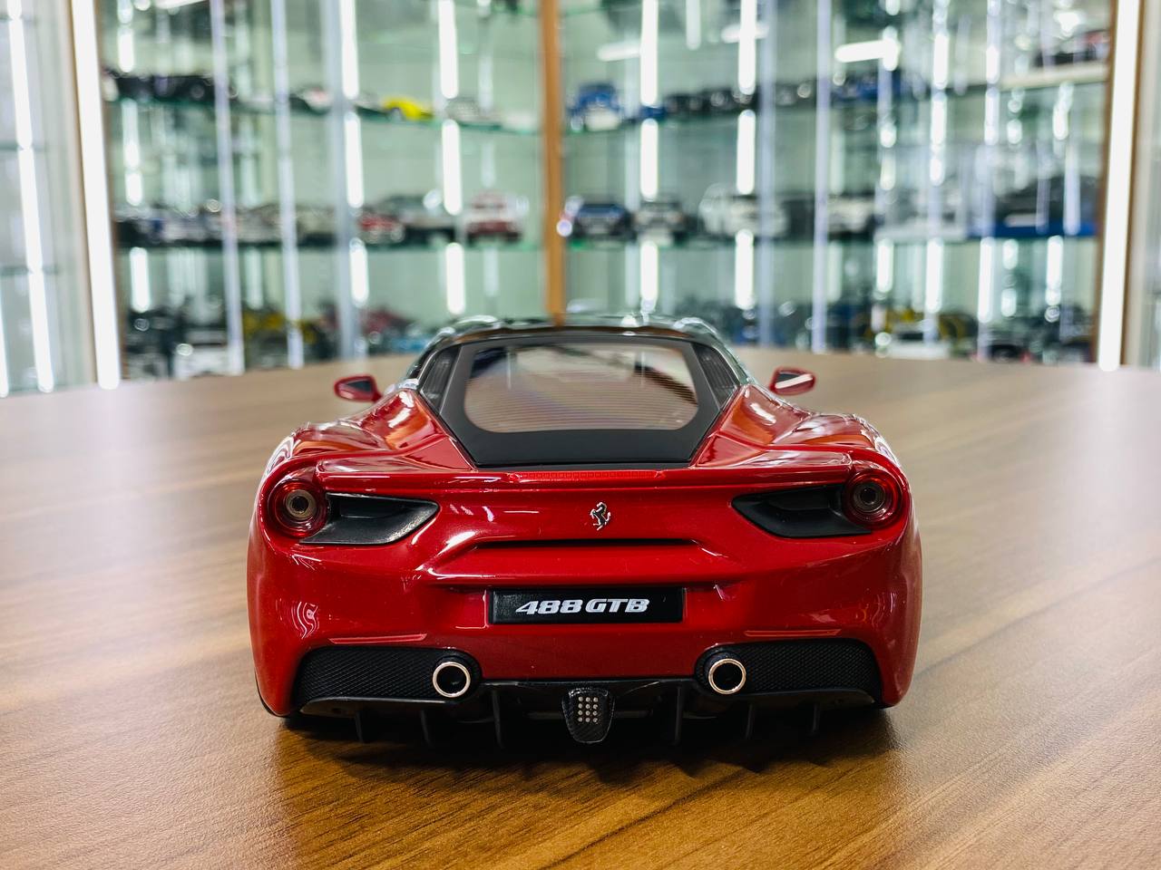 1/18 Diecast Ferrari 488 GTB Red "Signature Series" Bburago Scale Model Car