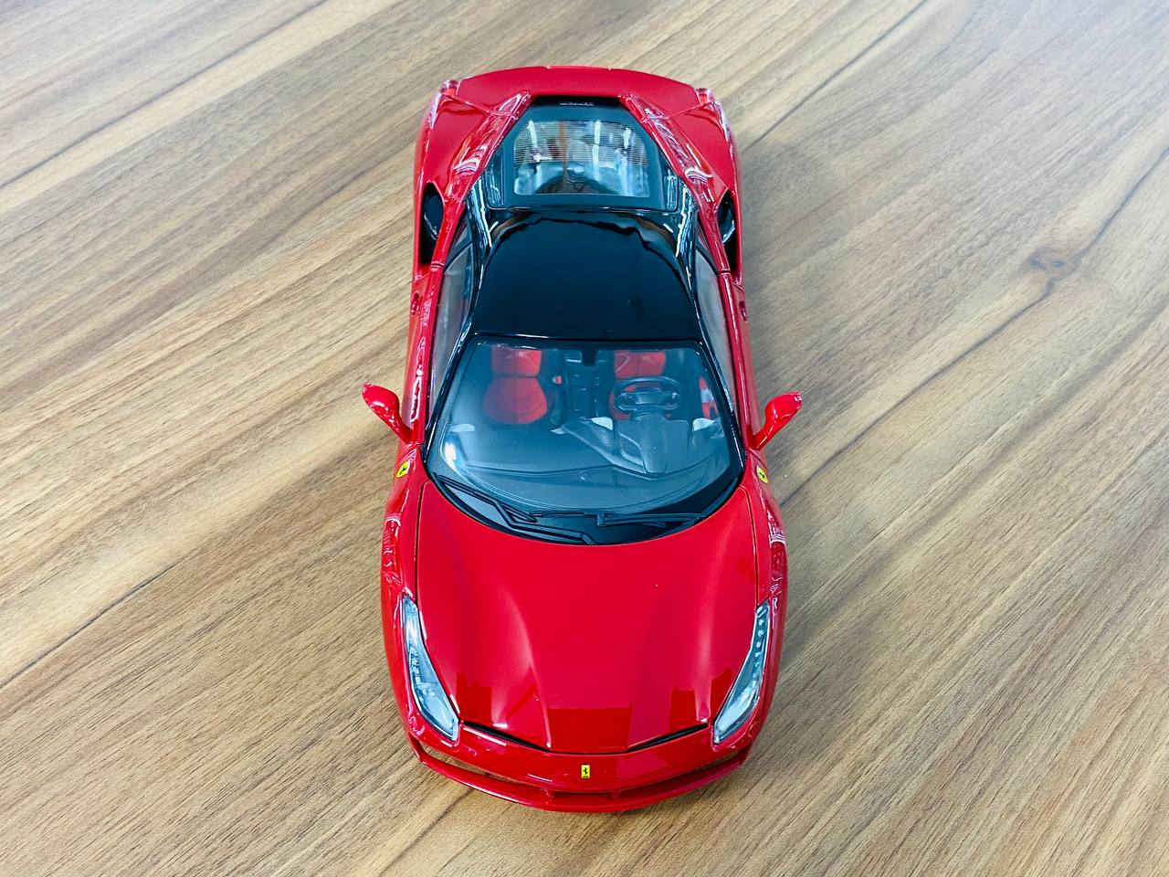 1/18 Diecast Ferrari 488 GTB Red "Signature Series" Bburago Scale Model Car