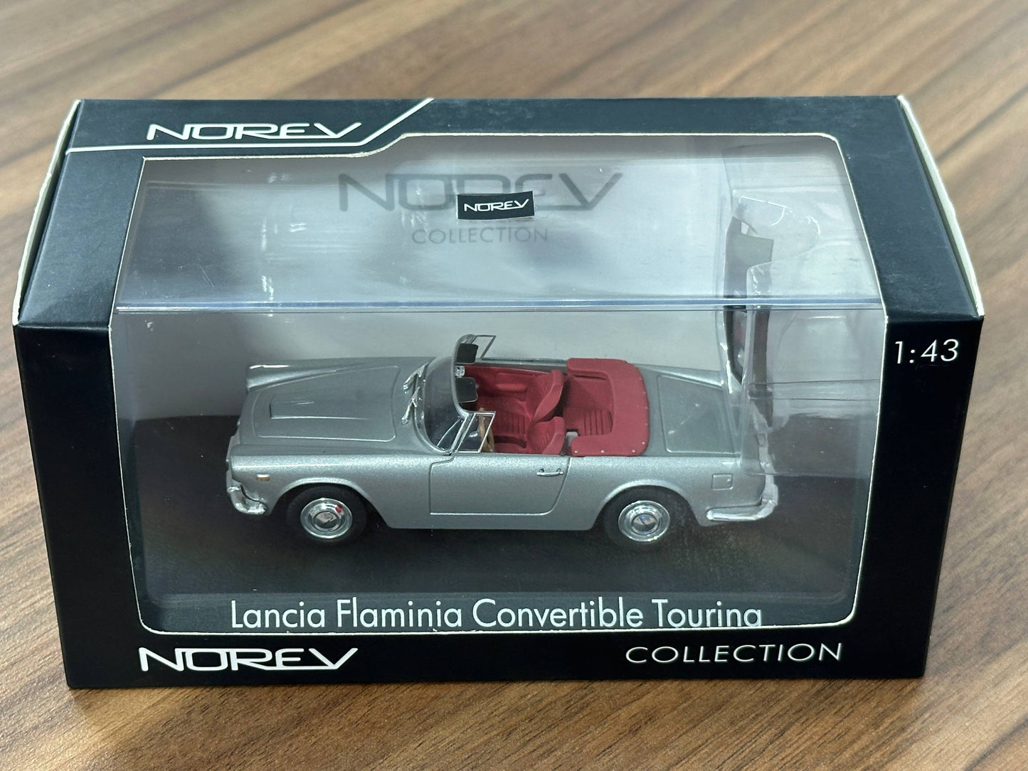 1/43 Diecast Lancia Flaminia Convertible Touring Silver (Norev)
