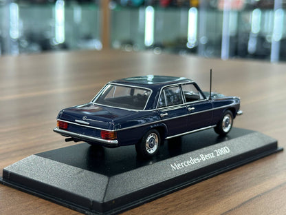 1/43 Diecast Mercedes Benz 200D 1973 in Blue (Maxichamps)