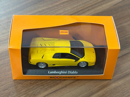 1/43 Diecast Lamborghini Diablo 1994 in Yellow (Maxichamps)