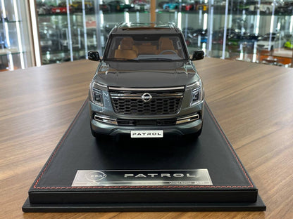 1/18 Resin Diamand Nissan Patrol Y63  Platinum – Grey – Limited Edition 50 pcs