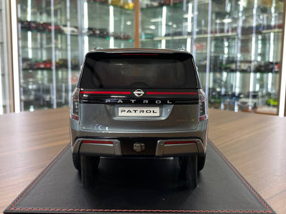 1/18 Resin Diamand Nissan Patrol Y63  Platinum – Grey – Limited Edition 50 pcs