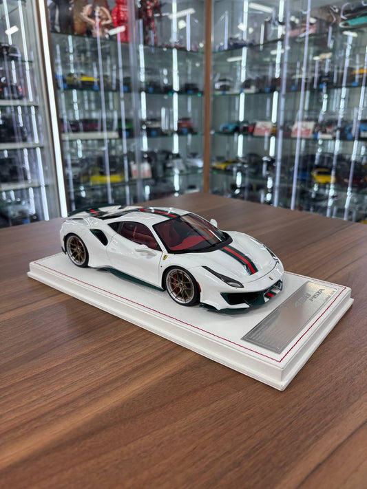 Ferrari 488 Pista 1:18 Resin – Dino Models – White Green/Red Stripe – Limited 5 pcs