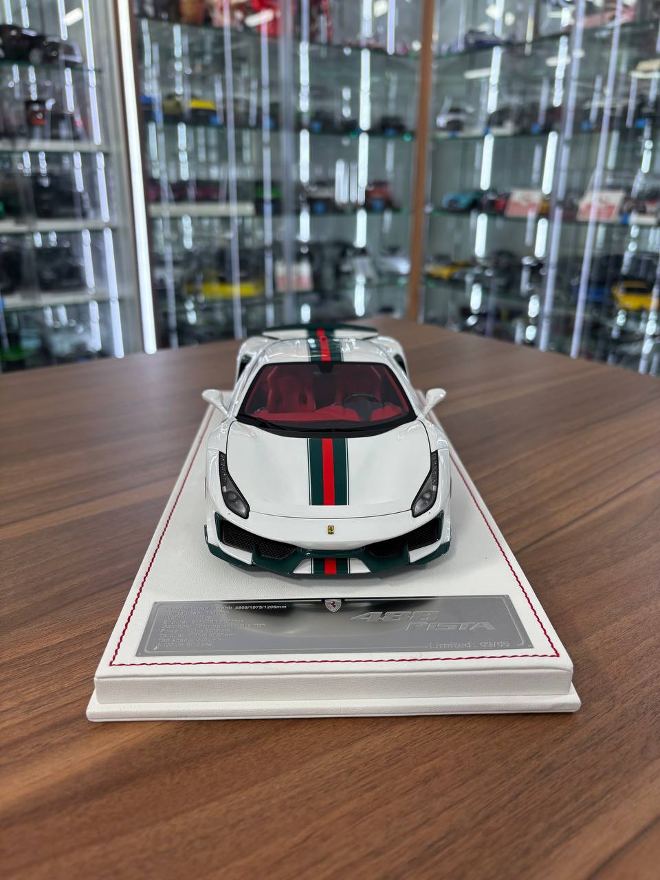 Ferrari 488 Pista 1:18 Resin – Dino Models – White Green/Red Stripe – Limited 5 pcs
