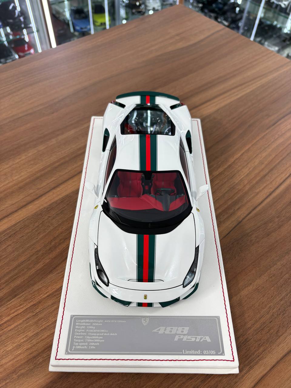 Ferrari 488 Pista 1:18 Resin – Dino Models – White Green/Red Stripe – Limited 5 pcs