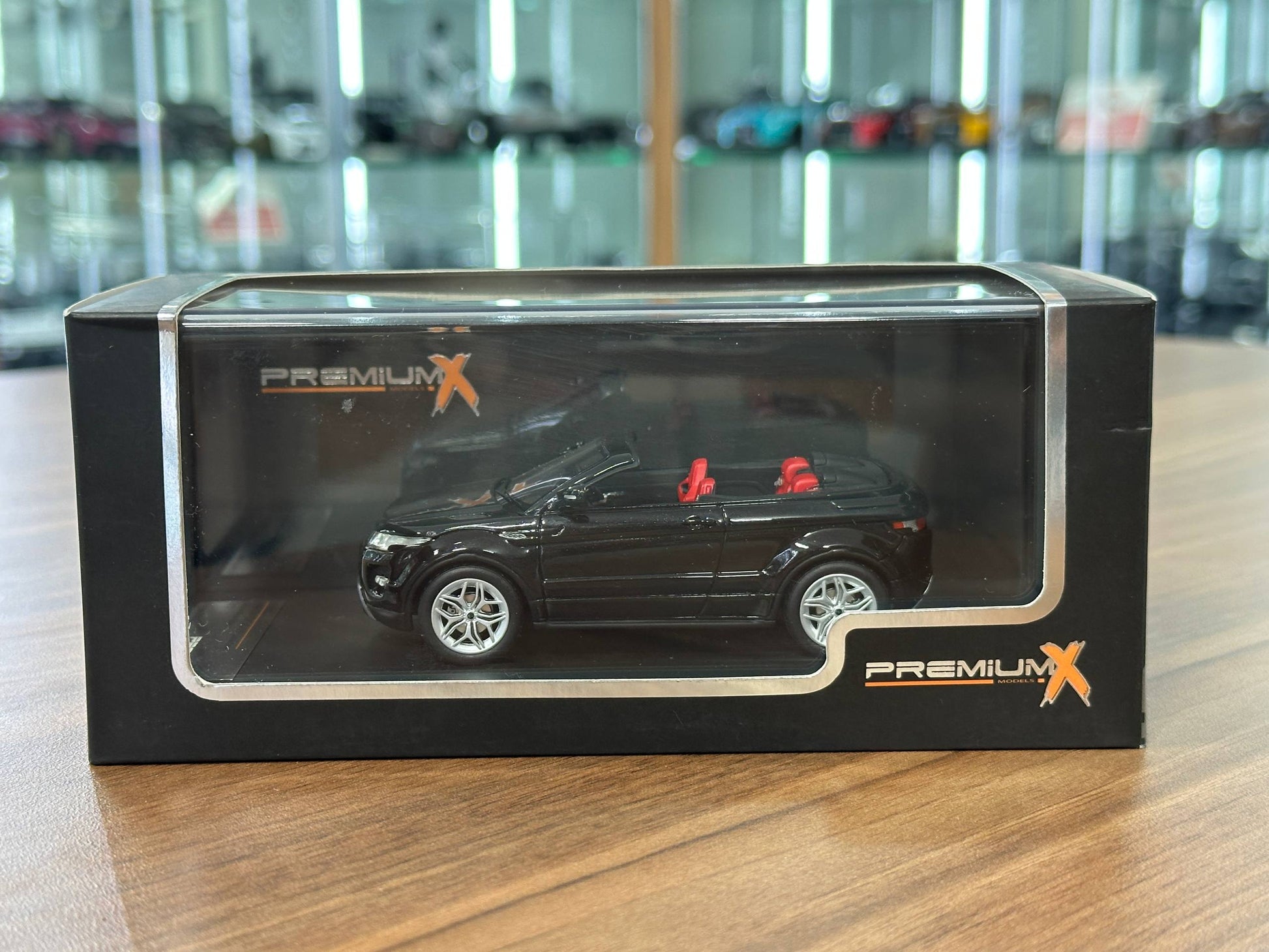 1/43 Diecast Maxichamps Opel Diplomat 1969 in Dark Red