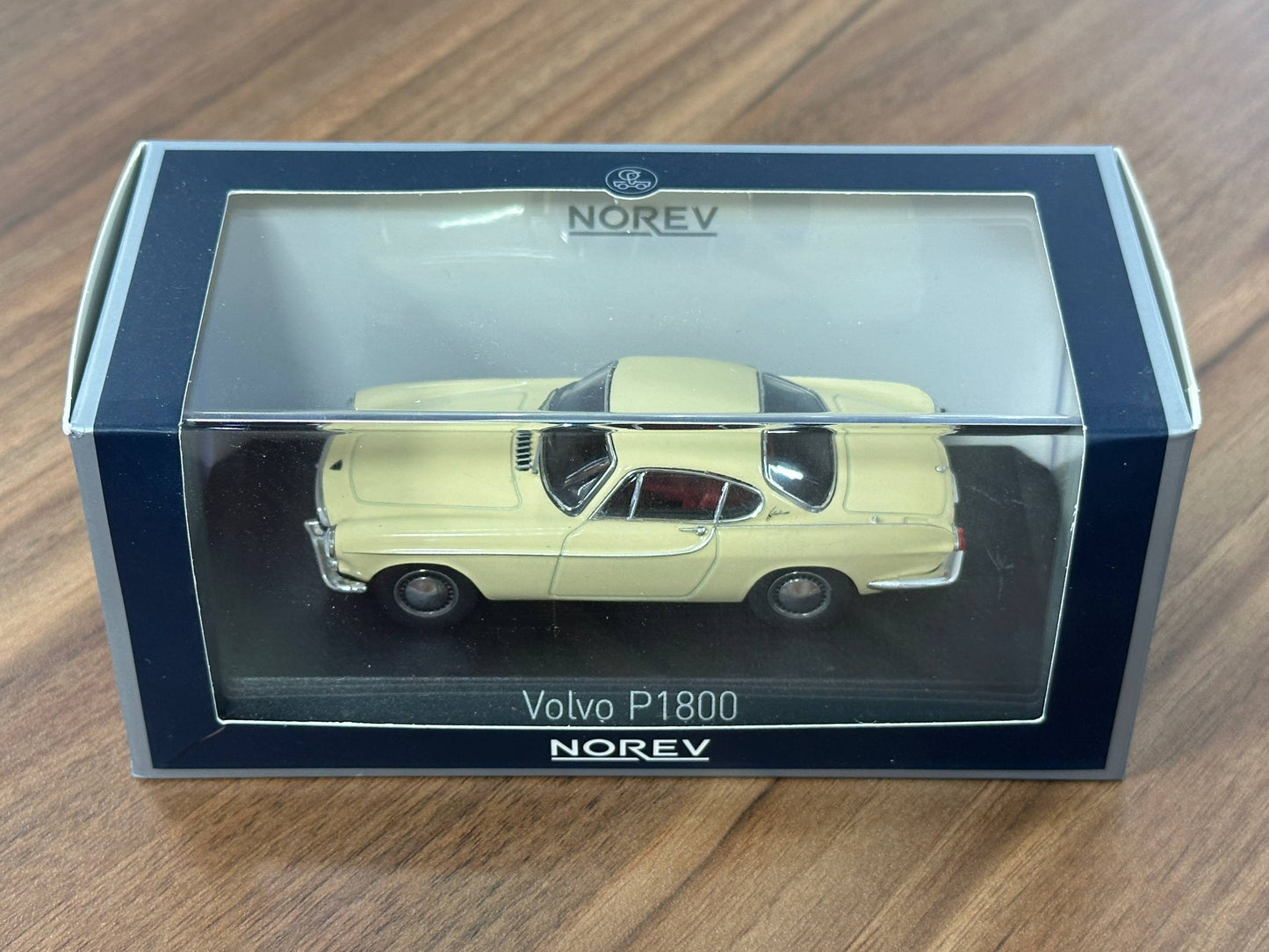 Norev Volvo P1800 (1963) – Beige – 1:43 Diecast Model