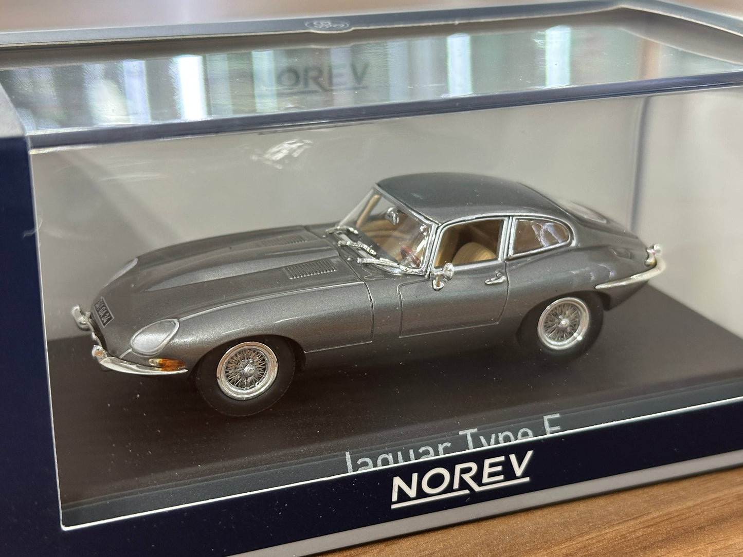 Norev Jaguar E-Type Coupé (1964) – Gun Metal Grey – 1:43 Diecast Model