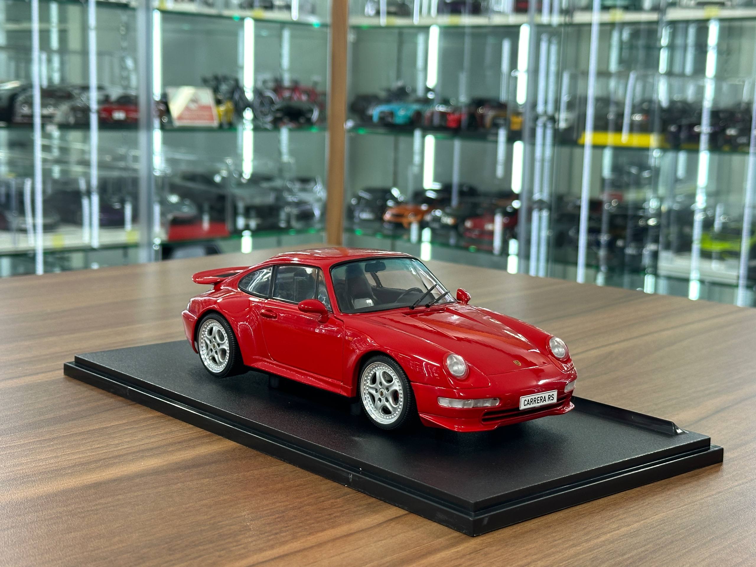 1/18 Diecast Porsche 911 993 Carrera RS 1997 Red by Solido
