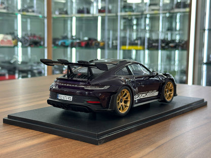 1/18 Diecast Porsche 911 (992) GT3 RS 2024 in Purple by Solido