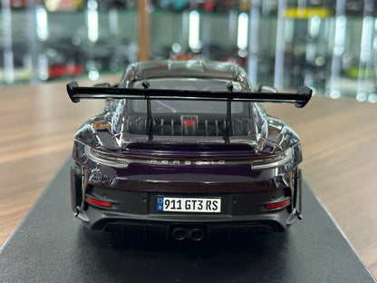 1/18 Diecast Porsche 911 (992) GT3 RS 2024 in Purple by Solido