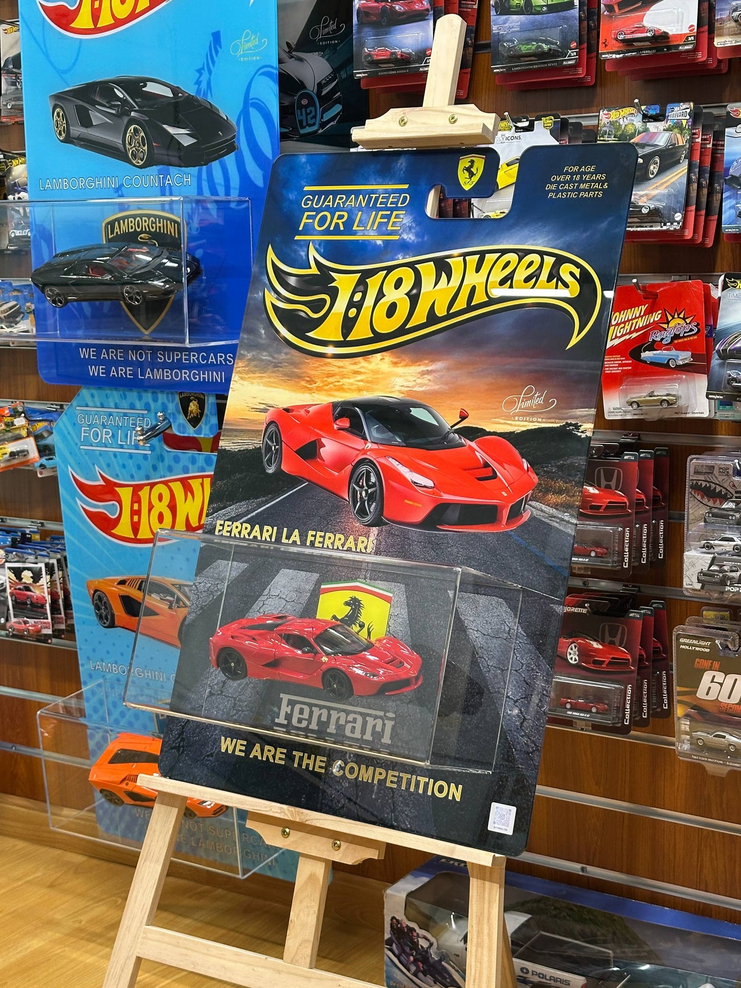 Custom Made Luxury Art – Ferrari LaFerrari Wheels 3D – Including Licensed 1:18 Scale Model