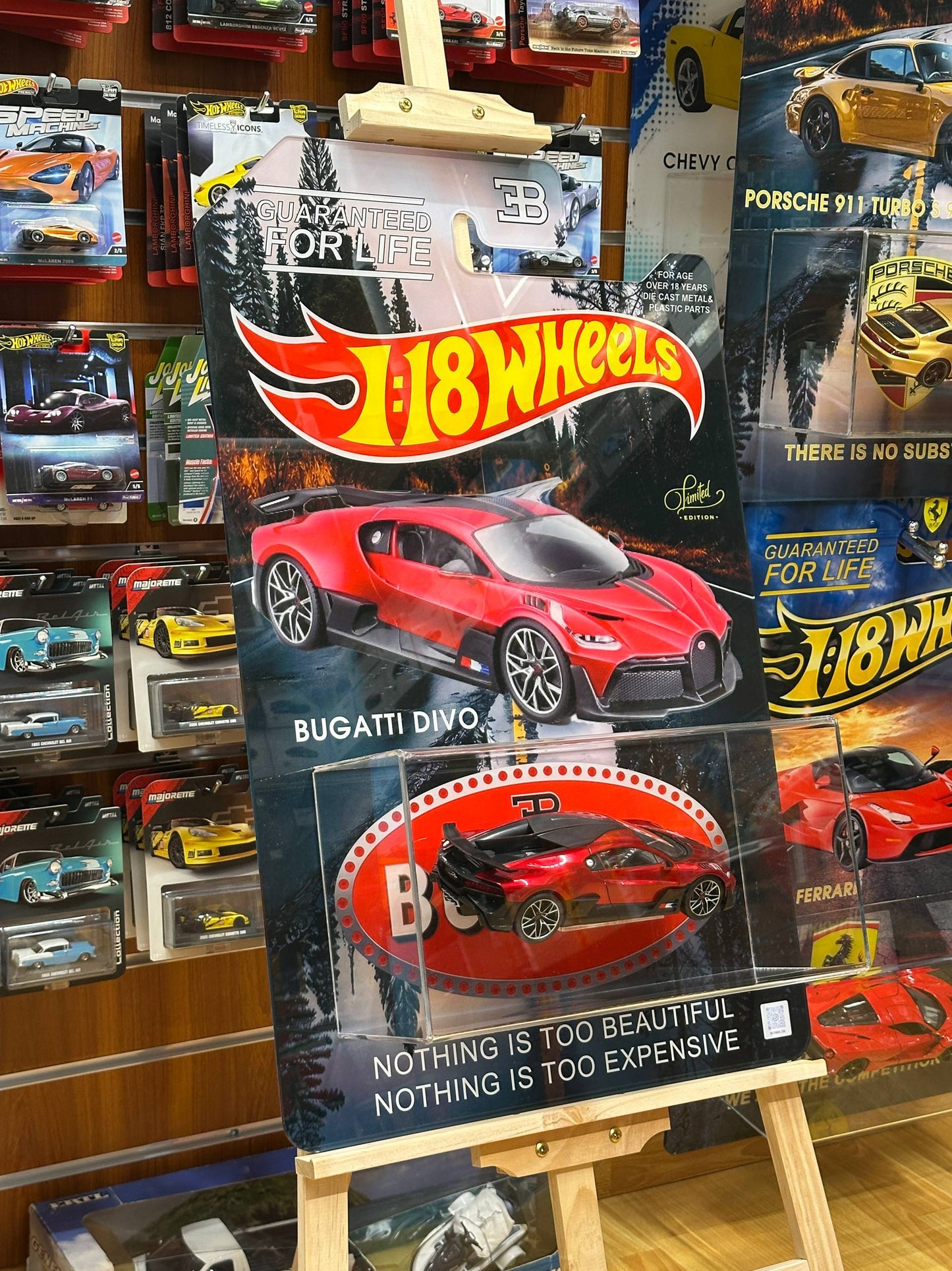 Custom Made Luxury Art – Bugatti Divo Wheels 3D – Including Licensed 1:18 Scale Model