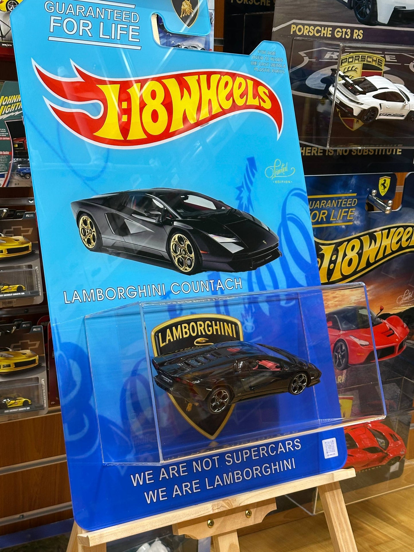 Custom Made Luxury Art – Lamborghini Countach Wheels 3D – Including Licensed 1:18 Scale Model