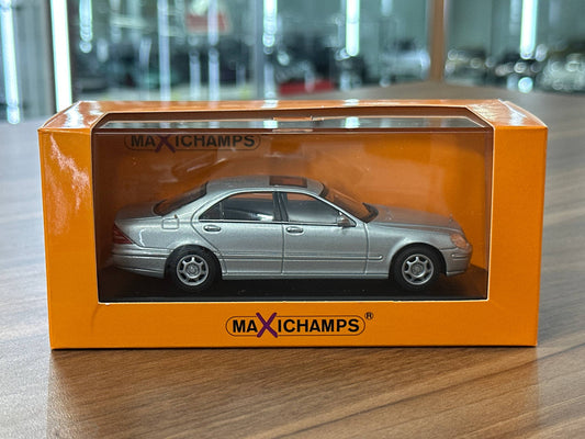 1/43 Diecast Maxichamps Mercedes - Benz S-Class (W220) 1998 in Silver Metallic