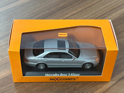 1/43 Diecast Maxichamps Mercedes - Benz S-Class (W220) 1998 in Silver Metallic