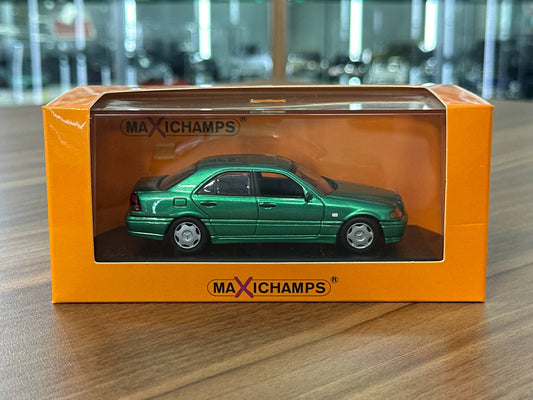 1/43 Diecast Maxichamps Mercedes Benz C-Class 1997 in Green Metallic