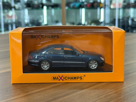 1/43 Diecast Maxichamps Mercedes Benz E-Class 2006 in Blue Metallic
