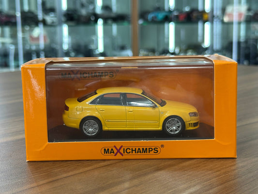 1/43 Diecast Maxichamps Audi RS4 2004 in Yellow