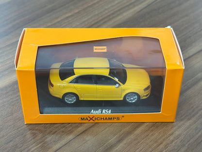 1/43 Diecast Maxichamps Audi RS4 2004 in Yellow