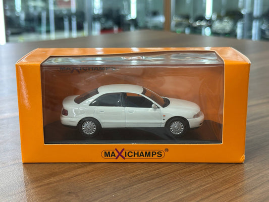 1/43 Diecast Maxichamps Audi A4 1995 in White