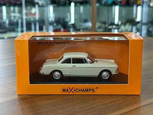 1/43 Diecast Maxichamps Peugeot 404 Coupe 1962 in White