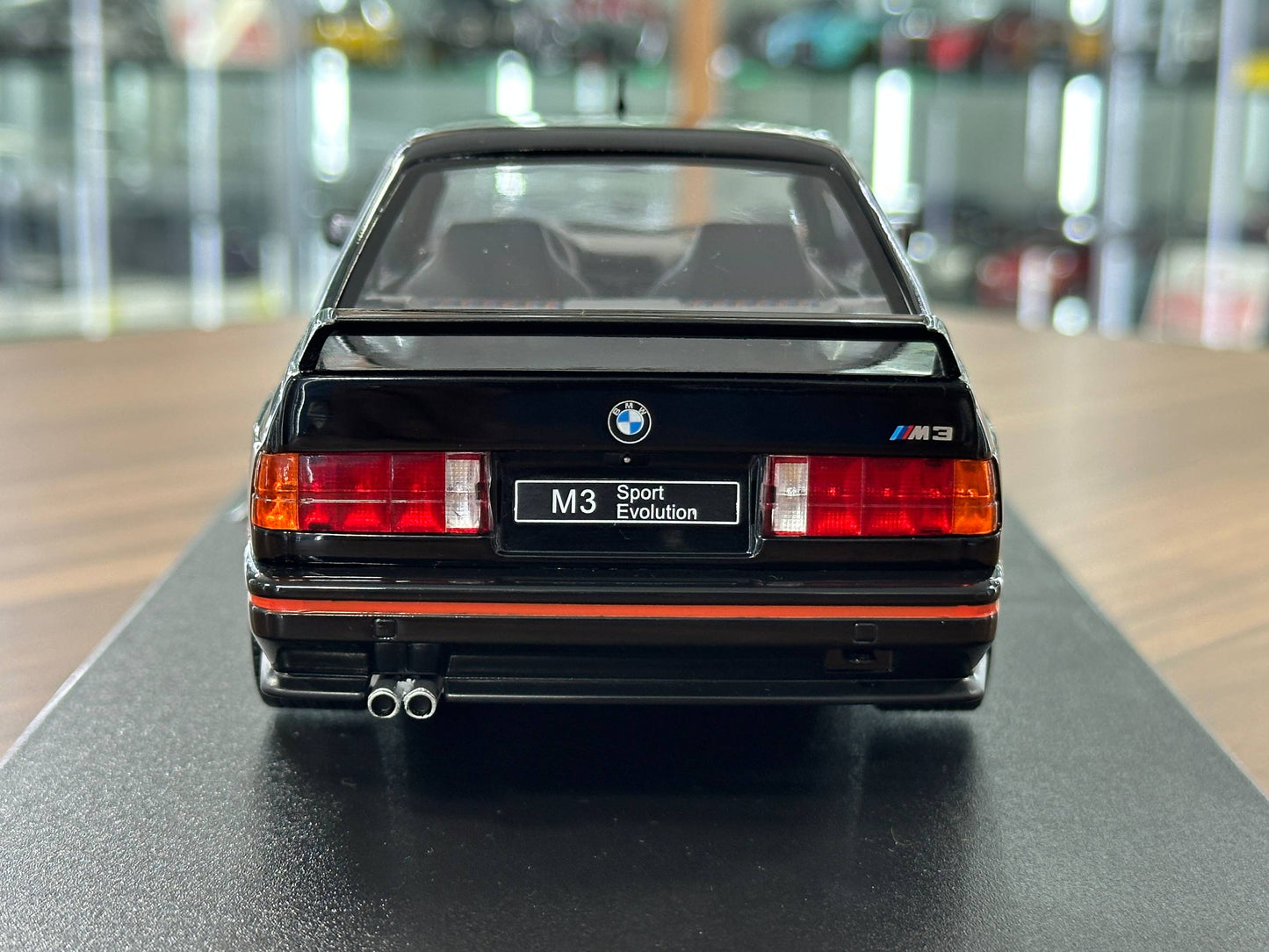 1/18 Diecast Solido BMW M3 E30 Sport EVO 1990 in Black